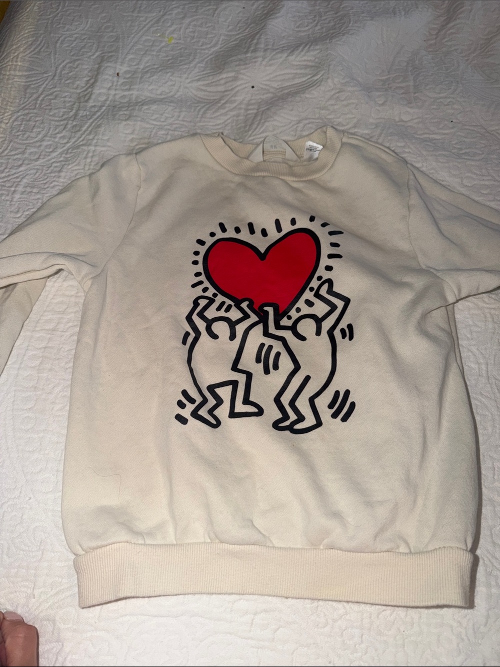 H&M Cream Sweatshirt with Red Heart Graphic